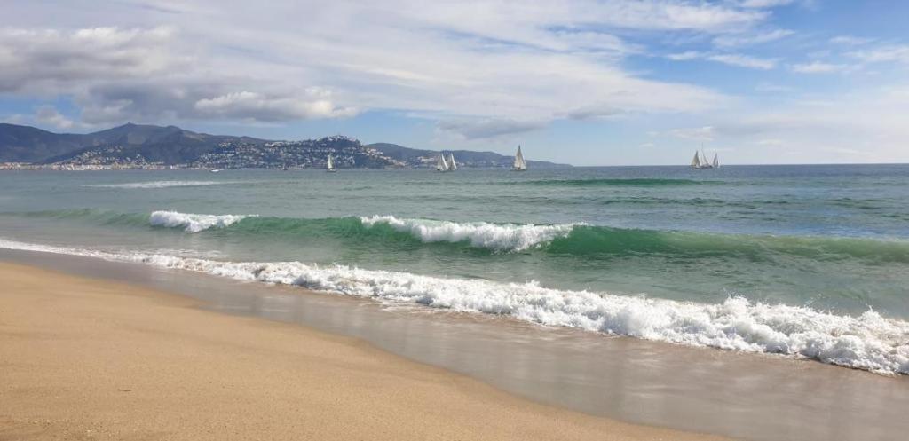 Appartamento Brisa De Mar Empuriabrava Esterno foto