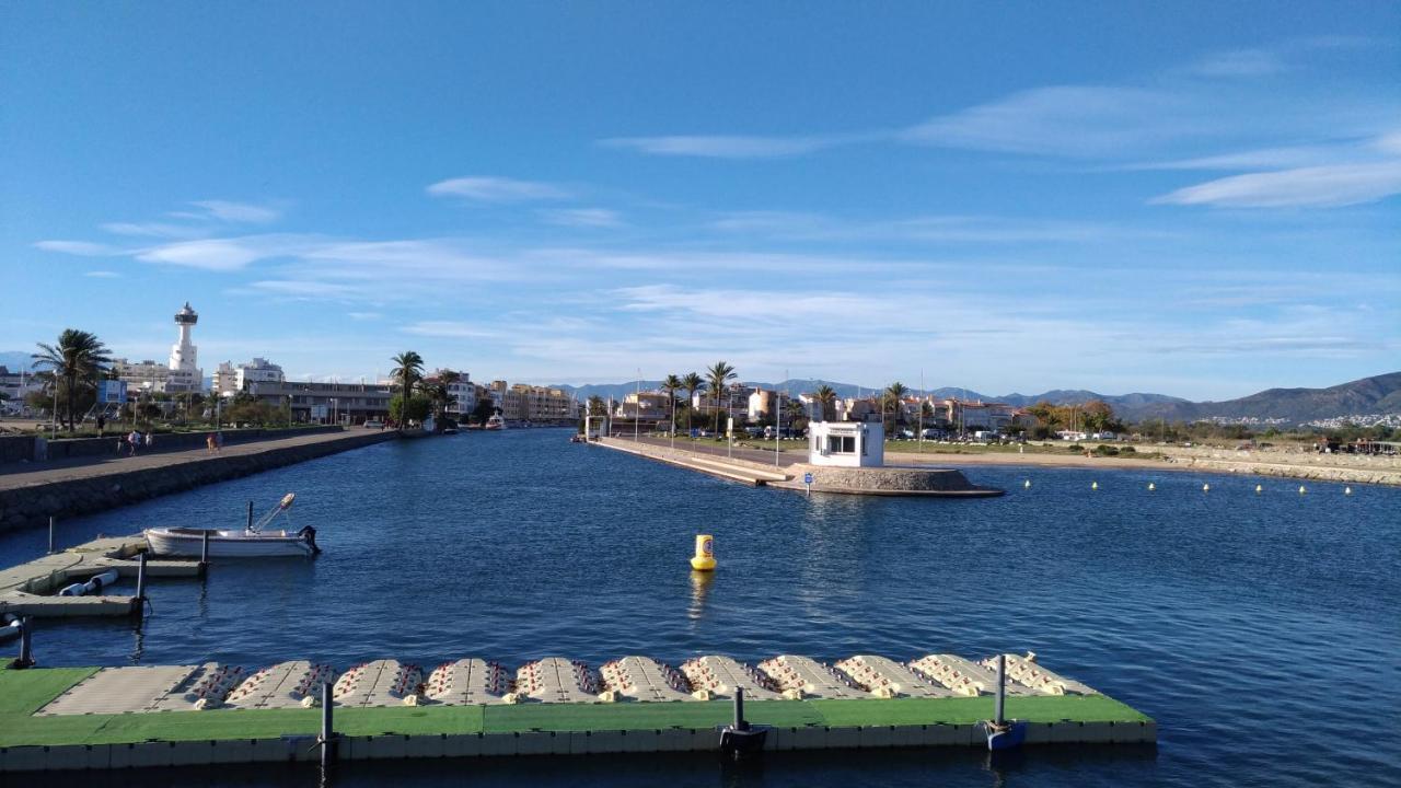 Appartamento Brisa De Mar Empuriabrava Esterno foto